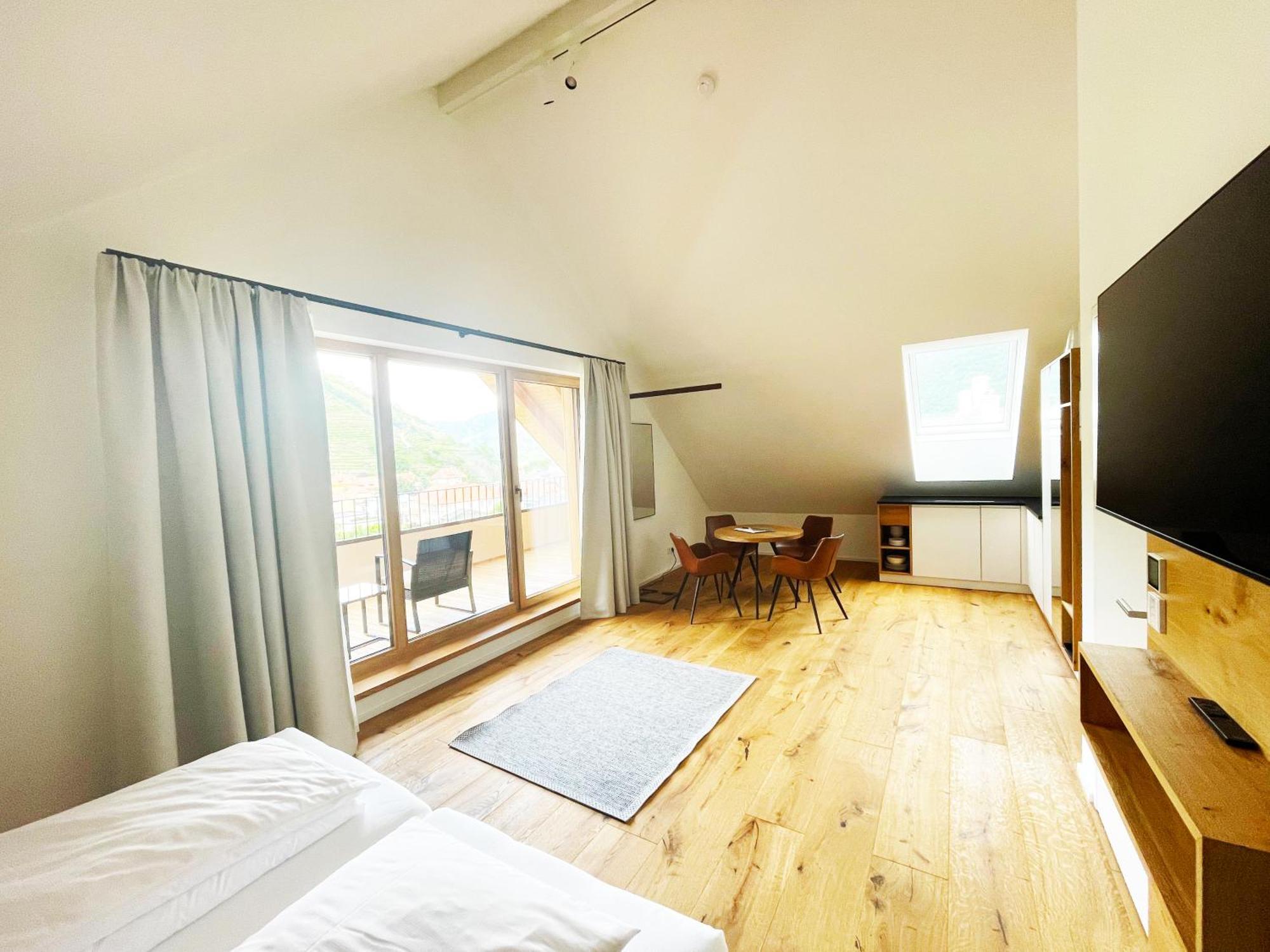 Weingut Fj Gritsch Mauritiushof Apartments Spitz an der Donau Habitación foto